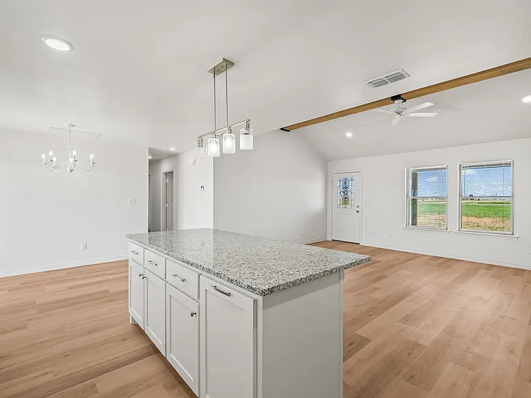 17311 N FM 400 — Photo 24