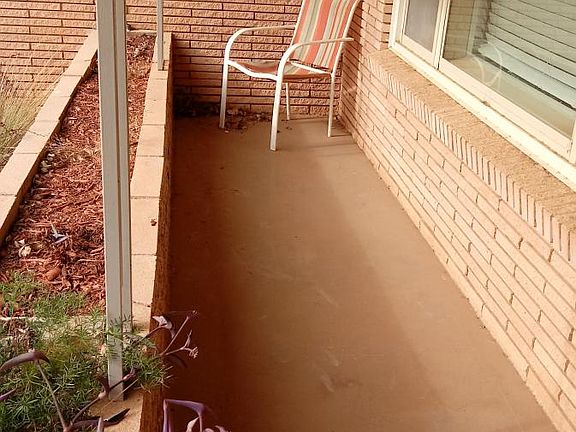 Cute front porch