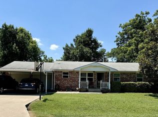807 W Caddo St, Minco, OK 73059