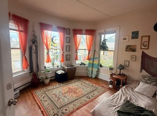16-18 Lafayette Pl #182, Burlington, VT 05401
