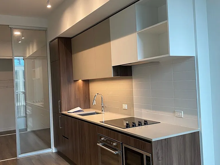 7890 Jane St #302 — Photo 9