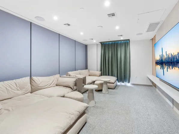 2-24 26th Avenue image 18 of 22