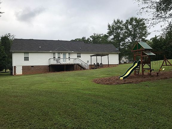5th image of 107 Leland Hgts Dr