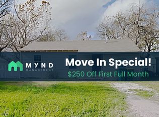 325 Holman St, La Marque, TX 77568