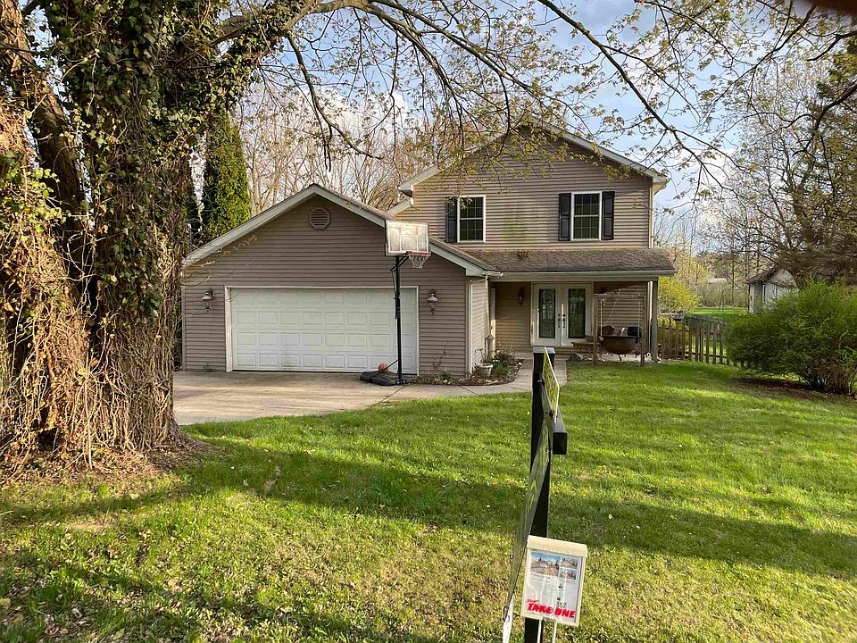 1st image of 4444 Meadowbrook Dr