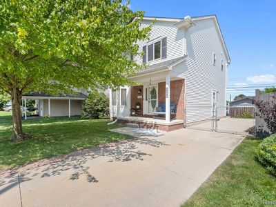 29247 Adams Dr, Gibraltar, MI, 48173