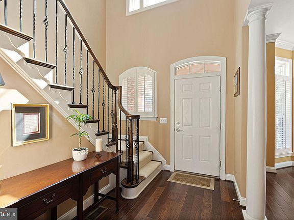 4th image of 3884 Billberry Dr