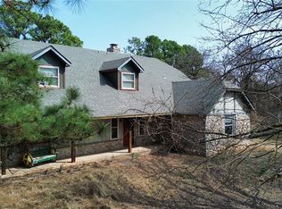 6704 Hidden Hills Dr, Edmond, OK 73034