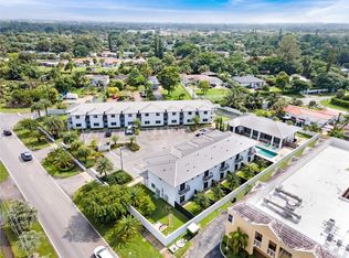 15450 NW 2nd Ave #15450, Miami, FL 33169