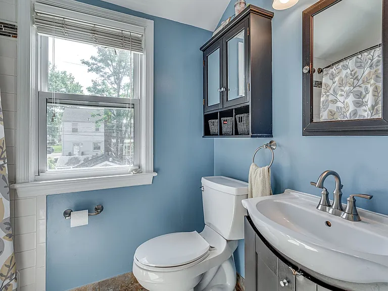 2848 Fairhaven Ave — Photo 10