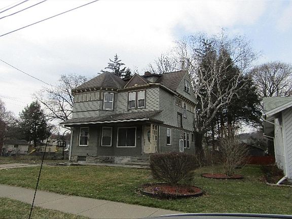 3rd image of 38 Ackley Ave