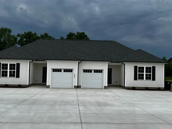 563 N Washington St, Pikeville, NC 27863