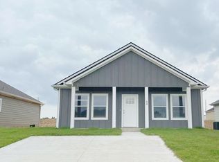 135 Loyal Ln, Durant, OK 74701