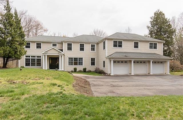 Welcome to 21 Cedar Road!
