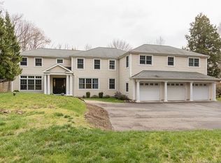 21 Cedar Rd, Woodbridge, CT 06525