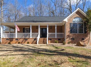 2329 Millbrook Dr, Haw River, NC 27258