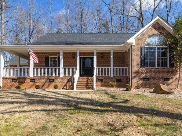2329 Millbrook Dr, Haw River, NC 27258