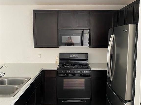 3rd image of 26907 Winward Creek Trl