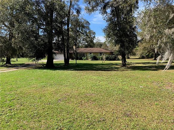 3rd image of 4020 Audubon Ave