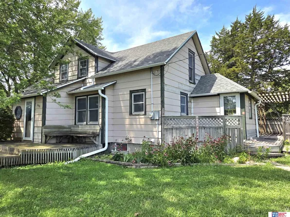 209 White St, Lewiston, NE 68380