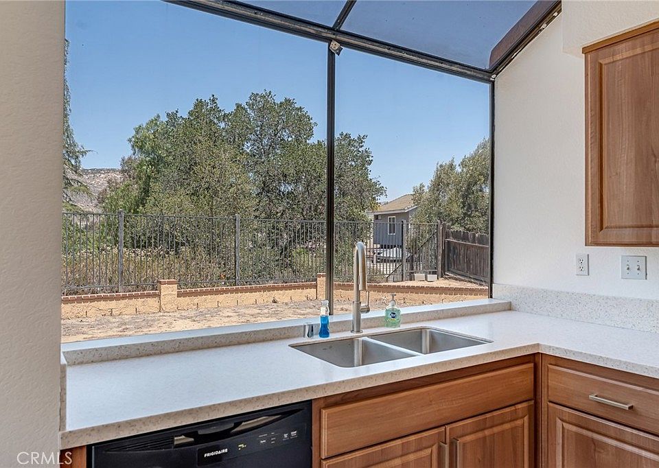 22860 Mountain View Rd, Moreno Valley, CA 92557 | Zillow