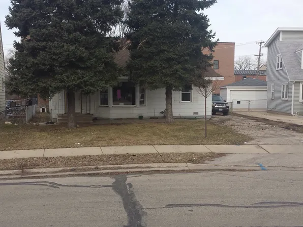 10 Belle Dr, Northlake, IL 60164