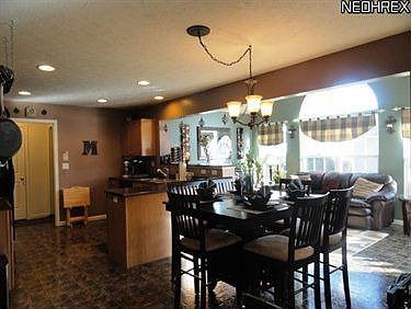 2nd image of 8585 Wayside Dr