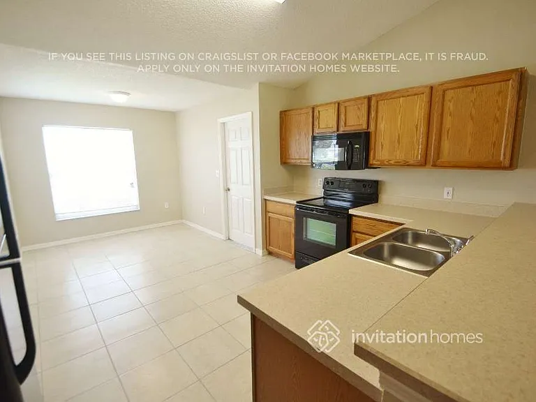 3875 Blackberry Cir — Photo 3
