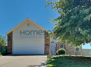 2987 Eaglecrest Cir, Springdale, AR 72762