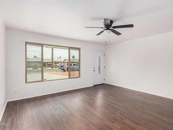 3rd image of 6338 N 31ST Avenue