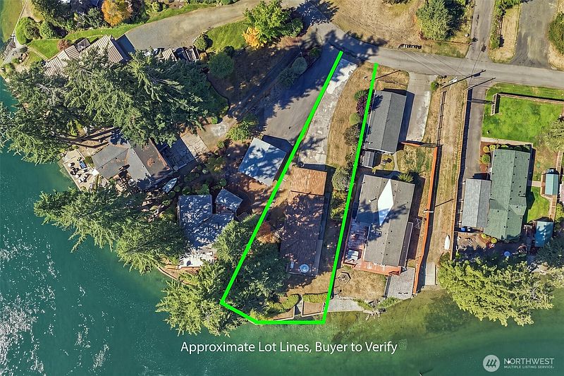 2nd image of 1233 E Libby Road