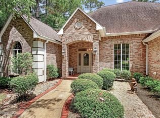 7622 Fairway Dr, Diamondhead, MS 39525