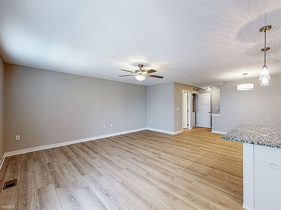 2517-NW-Penny-Lane-Ankeny-04032021_060104