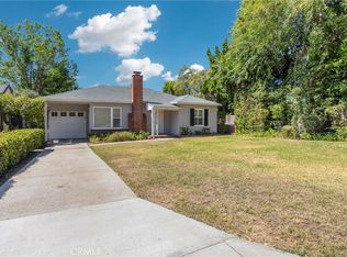 1700 New York Dr, Altadena, CA 91001