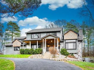 3753 S Michael Rd, Ann Arbor, MI 48103