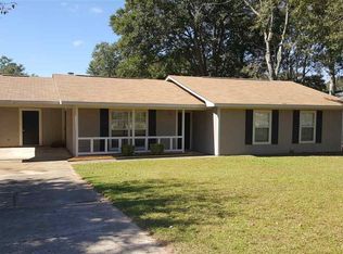 107 Blackhawk Dr, Enterprise, AL 36330