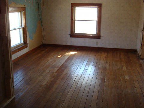 4th image of 1040 W Park Ave