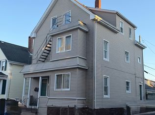 552 Rivet St #3, New Bedford, MA 02740