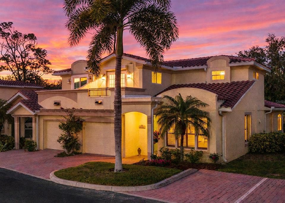 1st image of 1140 Beachcomber Ct #11