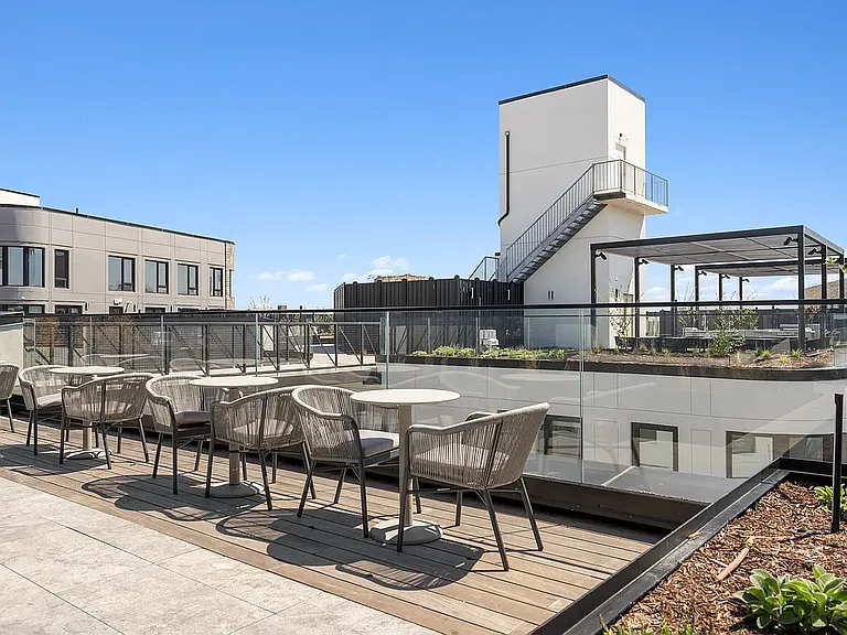 2363 Bedford Ave #731-B — Photo 14