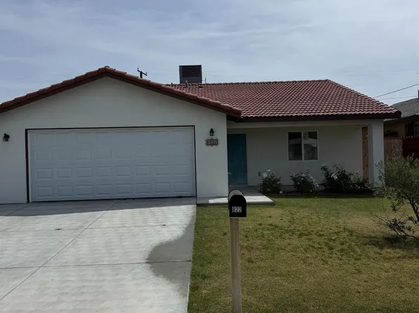 822 Clinton St, Delano, CA 93215