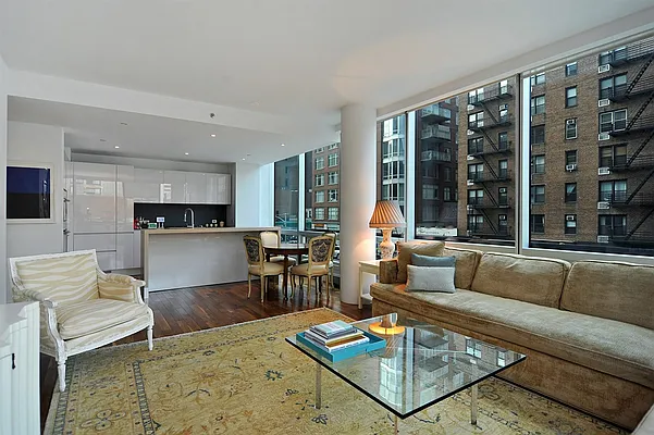 Sold by Corcoran | media 3