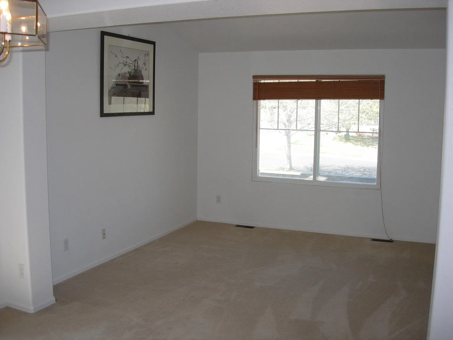 3 bed, 2048 sqft, $2,850 — Photo 4