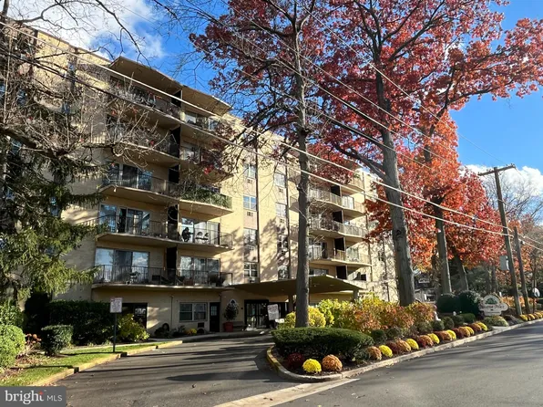 111 Chestnut Pl #404, Cherry Hill, NJ 08002