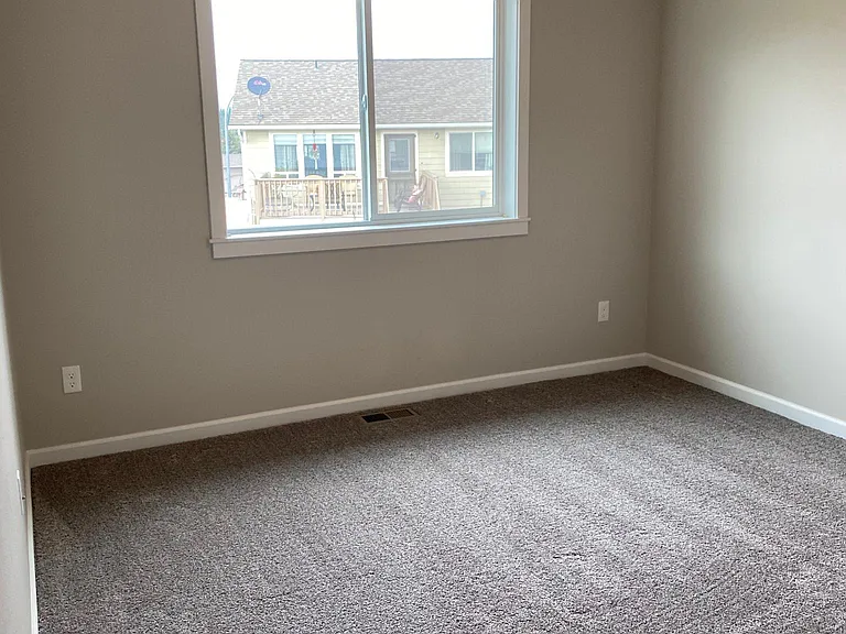 912 Indian Hills Dr — Photo 19