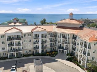 50 Lakebreeze Dr #424, Clarington, ON L1B0V9