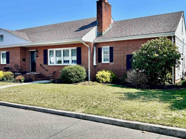 17 Sindia Rd, Ocean City, NJ 08226