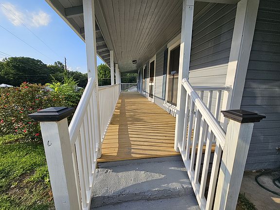 Full length newly remodeled front porch