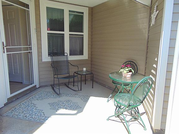 3rd image of 743 Creekstone Ln #53