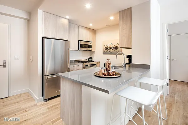 Rented by Citi Habitats | media 7